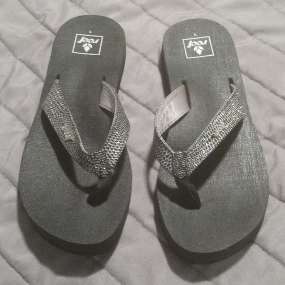 Reef sandals